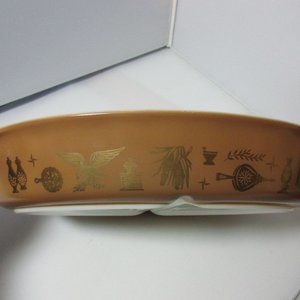 Vintage Pyrex Brown Casserole Dish Bowl Early American